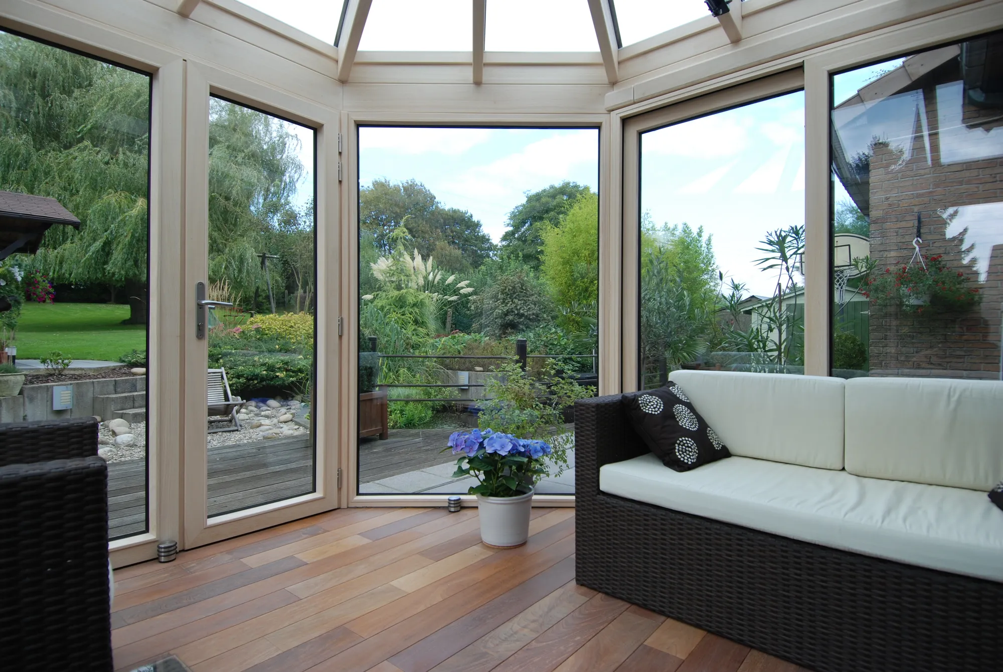window companies project